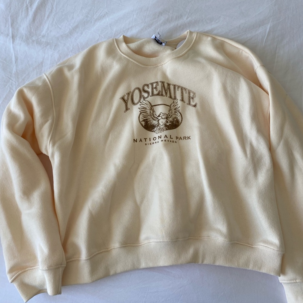 Princess Polly Yosemite Crewneck